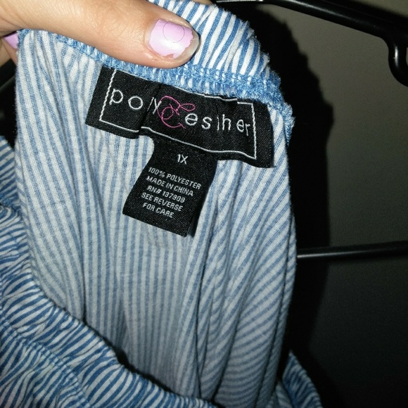 Stripped blue off the shoulder shirt - Picture 2 of 2